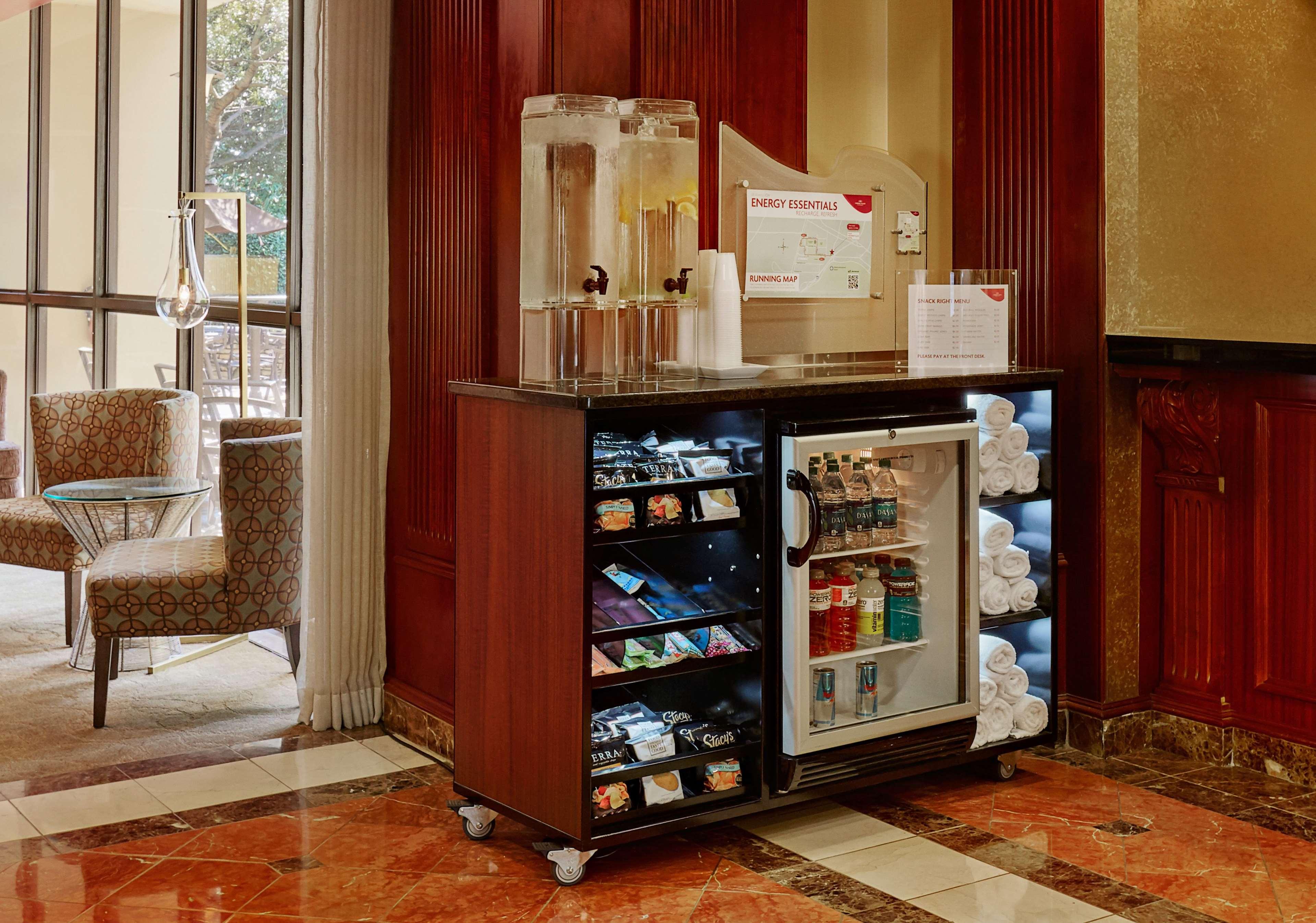 Sonesta Atlanta Airport North Hotel College Park Exterior photo
