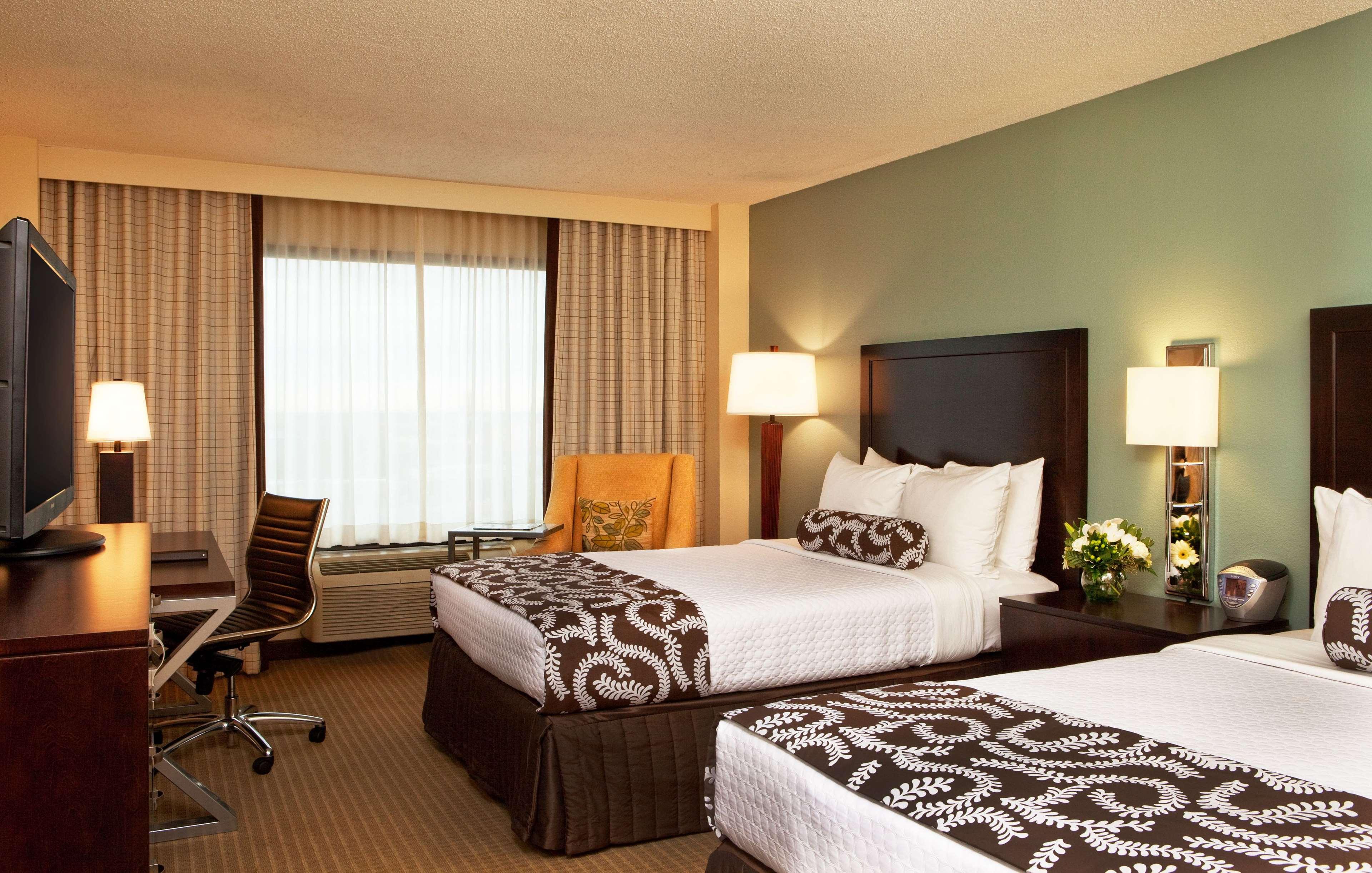 Sonesta Atlanta Airport North Hotel College Park Exterior photo