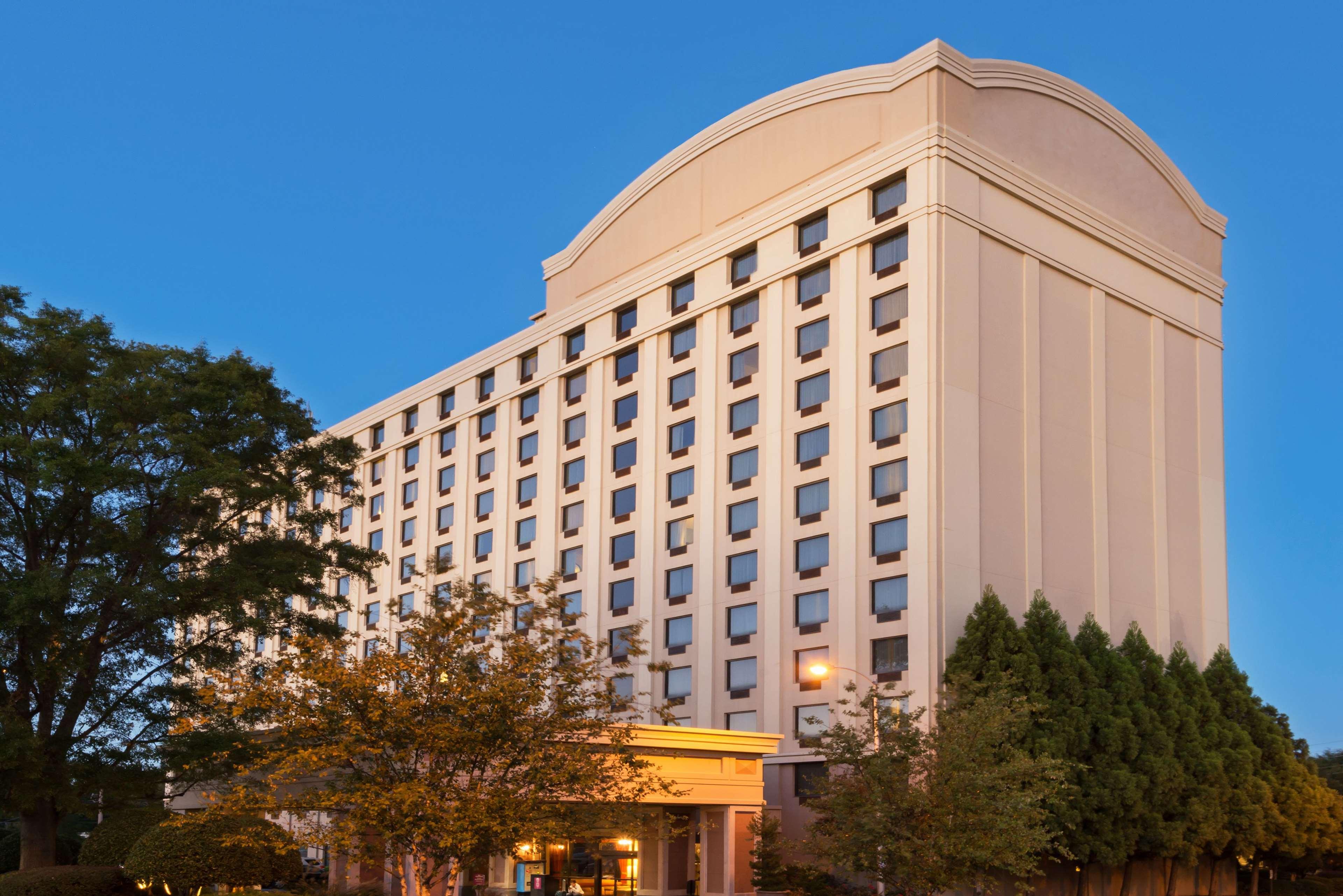 Sonesta Atlanta Airport North Hotel Exterior photo